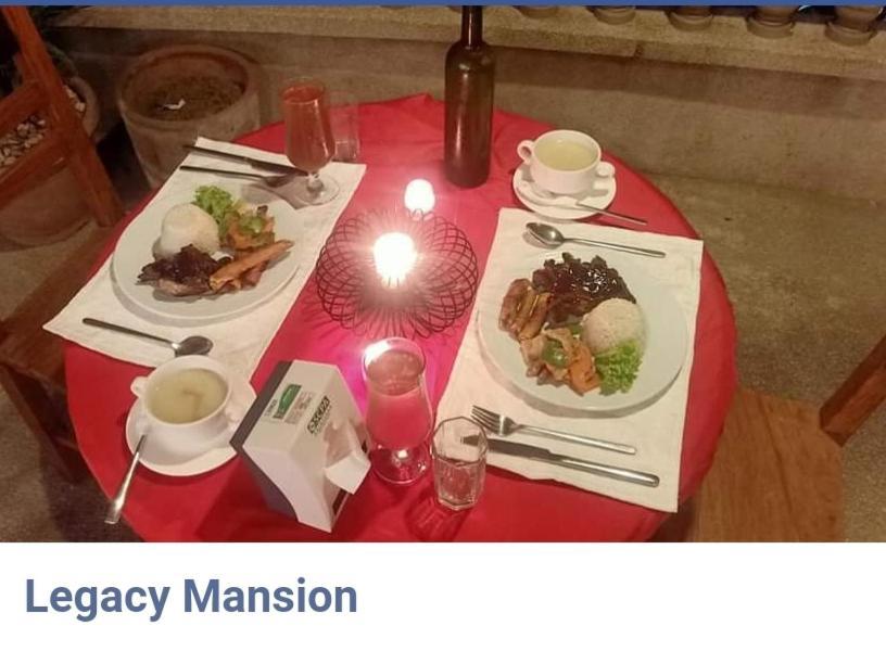Legacy Mansion Hotel Iloilo Esterno foto